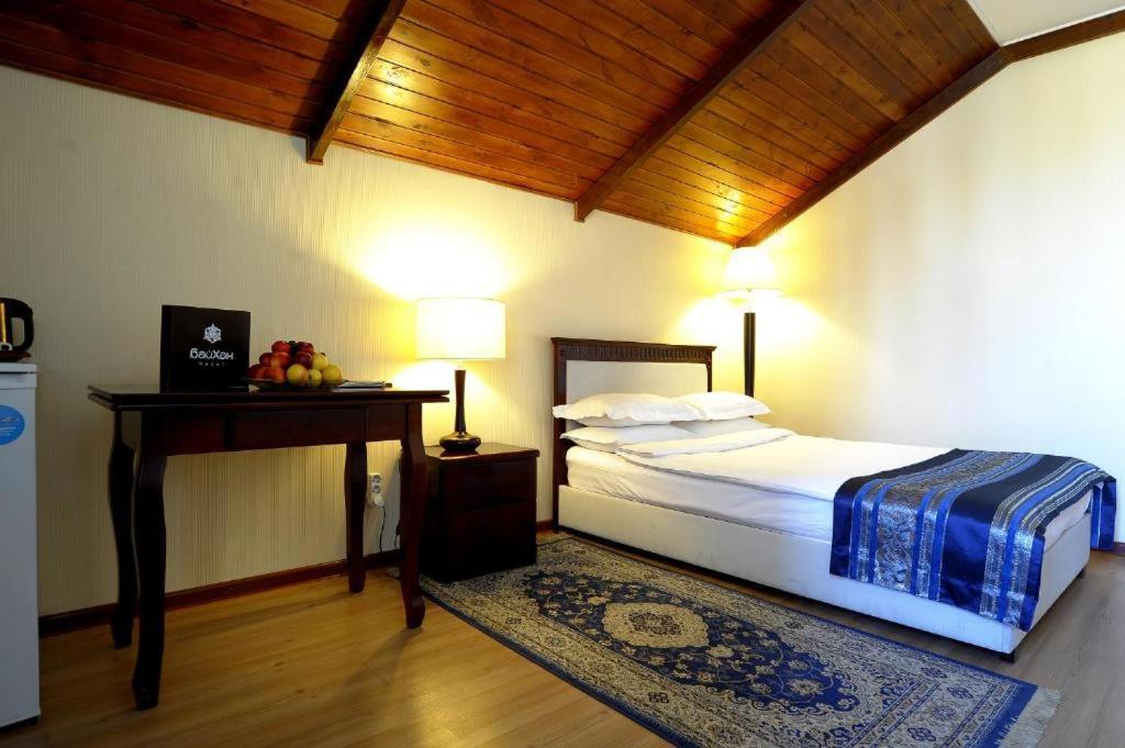 Tian-Shan Hotel Bisjkek Eksteriør billede